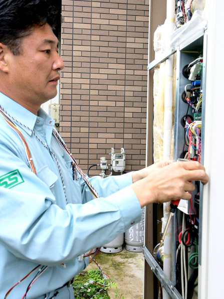 電気温水器の修理09