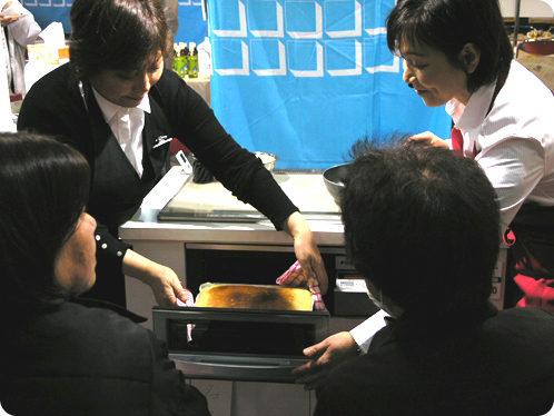 ダイキンオール電化フェアIHクッキングショー06