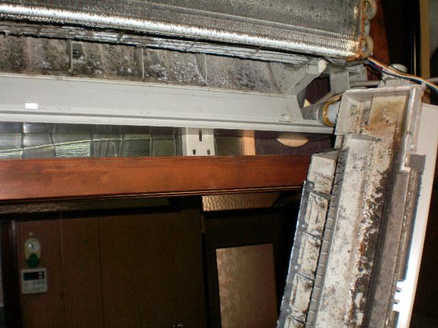 ドレンパン取り外し