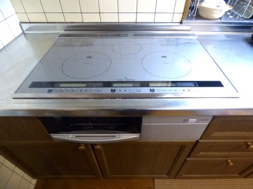 日立　IHクッキングヒーター　HT-K9HTWT