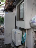 灯油給湯器と風呂釜を撤去してエコキュートに交換します。（長野県長野市電気設備工事)長野県長野市エコキュート工事・エコ電化本舗㈱大光電気商会