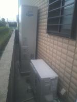 コンパクトエコキュート　