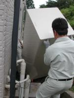 持ち上げますよ！【エコキュート工事】【長野県塩尻市】オール電化はエコ電化ＪＰ【大光電気商会】