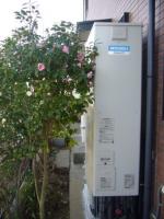 埼玉県蓮田市馬込　Sさま邸　エコキュート設置工事