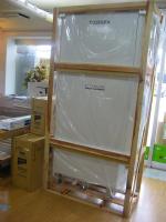 お店の中のエコキュート薄型です！