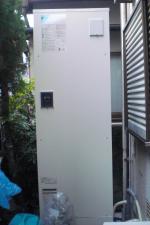 Ｕ様邸：エコキュート設置工事