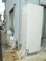 埼玉県吉川市H様邸　エコキュート