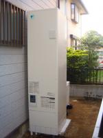 埼玉県桶川市Uさま邸（エコキュート設置工事）