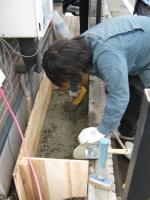 東京都日野市O様邸　エコキュート（基礎工事画像）