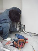 神奈川県座間市I様邸　エコキュート（設置中）