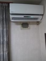 東京都渋谷区笹塚　プラズマテレビ壁掛け＆エコナビエアコン取り付け