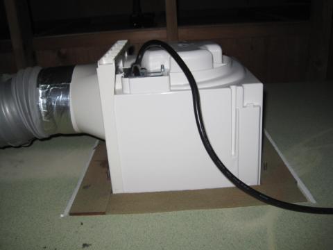 トイレの換気扇を交換します！エコ電化本舗㈱大光電気商会