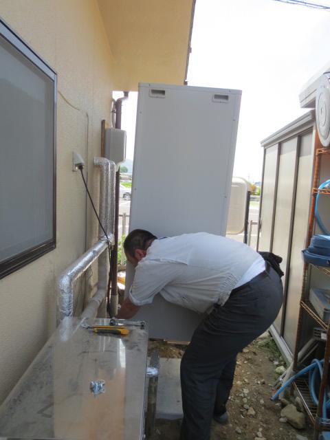 持ち上げますよ！（松本市）エコ電化本舗㈱大光電気商会