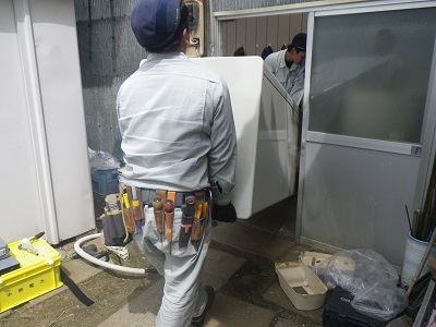 長野県伊那市で灯油ボイラーをエコキュートに交換します。(長野県長野市電気設備工事)エコ電化本舗㈱大光電気商会