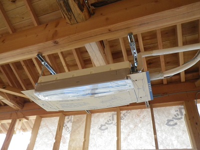 天井へ埋込むとすっきりします。長野県全域で天井エアコン埋込み工事は 【長野県 長野市】エコ電化本舗【大光電気商会】【検索】 お問い合わせはeco@ecodenka.jpへお願い致します 家計費削減・省