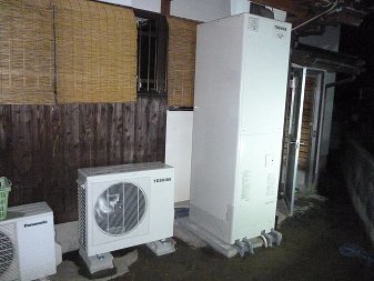 福岡県大牟田市 S様邸　エコキュート