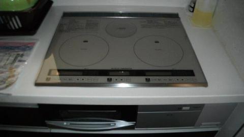 千葉県野田市Y様邸《IHクッキングヒーター設置工事》