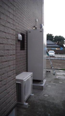 埼玉県越谷市Y様邸《エコキュート設置工事》