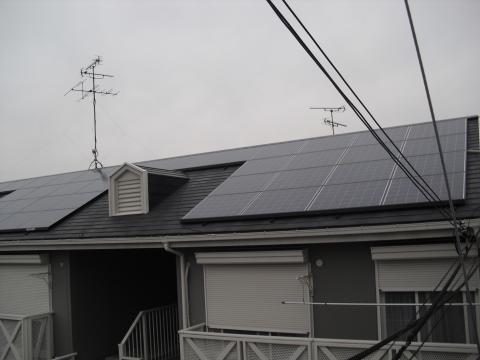 大阪府羽曳野市F様　太陽光発電工事