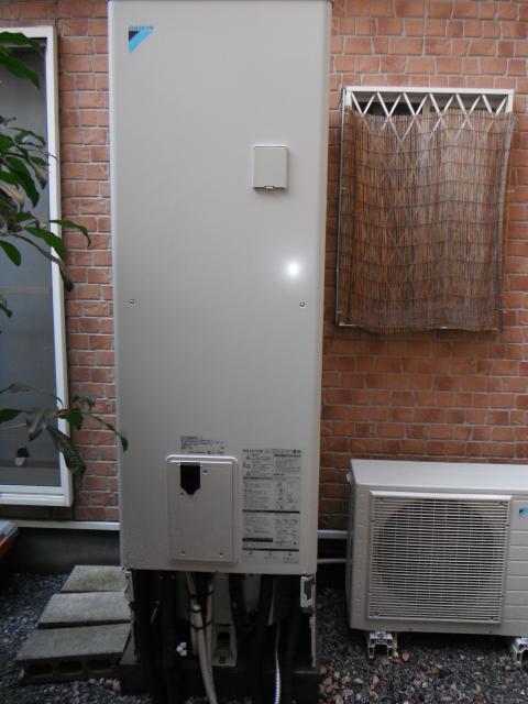 埼玉県川口市Ｓ様邸《エコキュート設置工事》