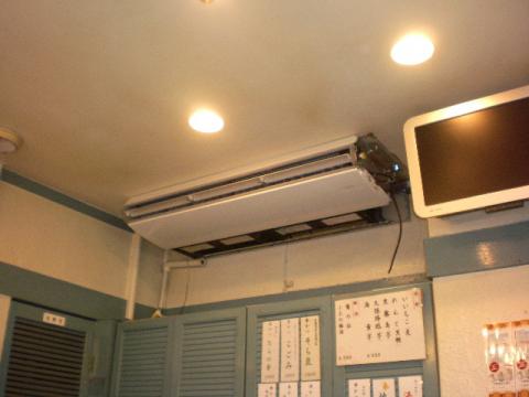 店舗用パッケージエアコンの交換　兵庫　尼崎
