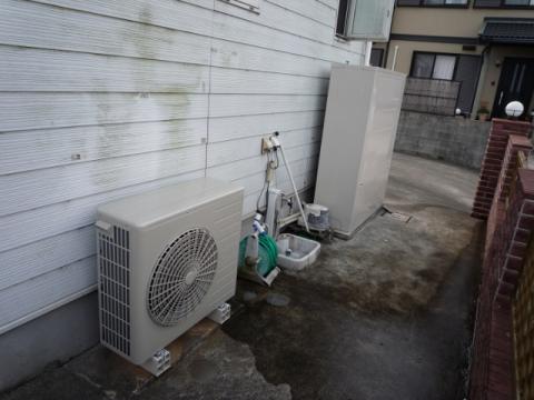 福岡県豊前市O様邸　エコキュート
