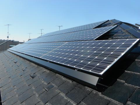 埼玉県北葛飾郡Ｈ様邸《太陽光設置工事》