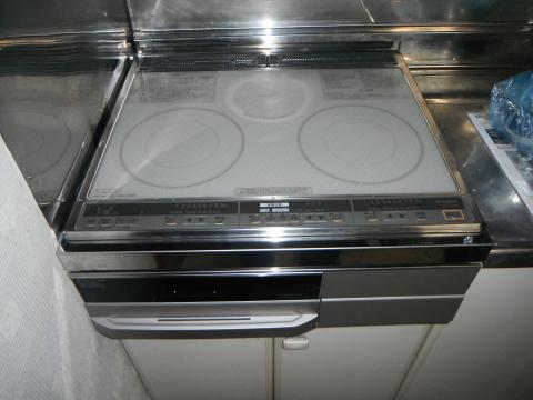 埼玉県比企郡M様邸《IHクッキングヒーター設置工事》