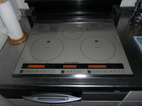 埼玉県草加市Ｉ様邸《IHクッキングヒーター設置工事》
