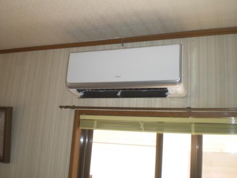 兵庫県川西市大和Ｆ様邸「エアコン工事」