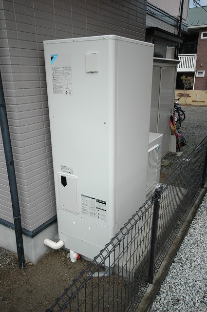 南アルプス市　O様邸　エコキュート設置工事