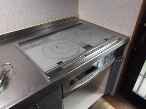 東京都八王子市K様邸　IHクッキングヒーター