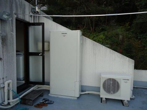 静岡県熱海市T様邸　エコキュート