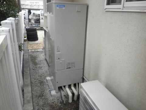東京都あきる野市K様邸　エコキュート