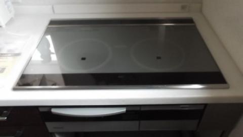 東京都あきる野市K様邸　IHクッキングヒーター