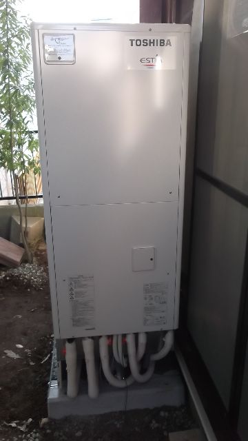 千葉県市川市K様邸　エコキュート