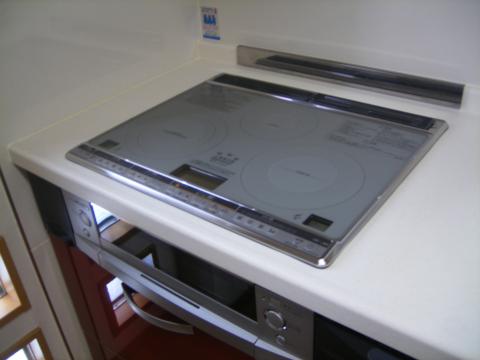 大阪府守口市Ｕ様邸IHｸｯｷﾝｸﾞﾋｰﾀｰ取付工事