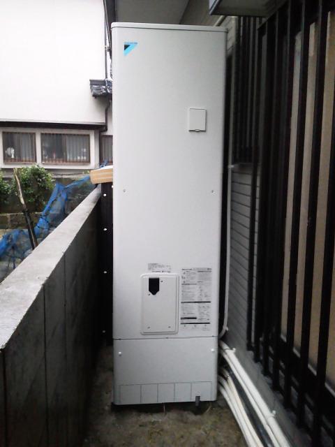 福岡県糟屋郡A様邸　エコキュート