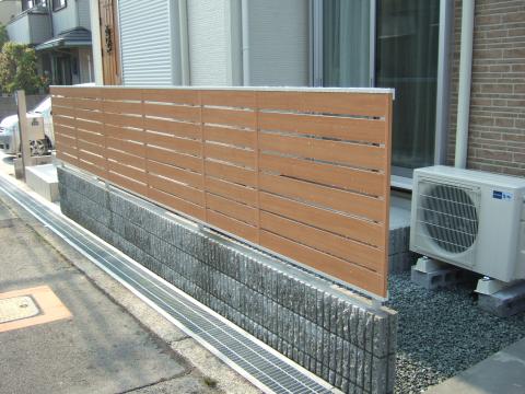 大阪府　池田市　フェンス新設・土間工事　