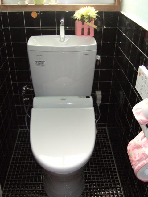 兵庫県川西市清和台西　Ｙ様邸　トイレ入れ替え