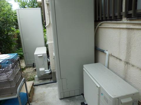 ダイキン・エコキュート二世帯:子用(既設)親用追加施工