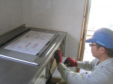 パネルを付けて完成です【長野県長野市ＩＨクッキングヒーター取付】省エネ電化ＪＰ・エコ電化ＪＰ【大光電気商会】信頼と実績が自慢です