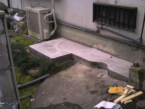大阪府高槻市O様邸エコキュート基礎工事