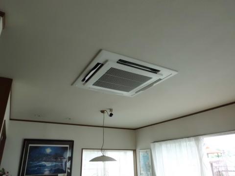 天井埋込型エアコン