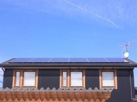 埼玉県加須市上樋遣川　Kさま邸　 太陽光発電システム設置工事
