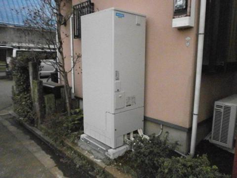 東京都調布市K様邸　エコキュート