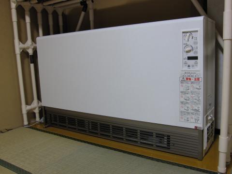 蓄熱暖房機器北日本電線製　HHK?-5000
