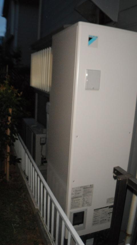 埼玉県越谷市Ｔ様邸《エコキュート設置工事》