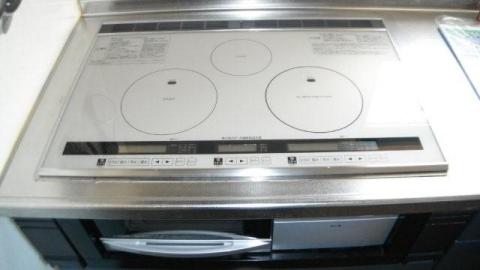 埼玉県川口市S様邸《IHクッキングヒーター設置工事》
