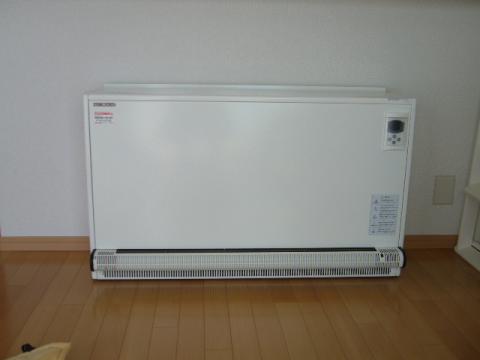 冬本番ですね〜　やっぱり蓄熱暖房ですね〜